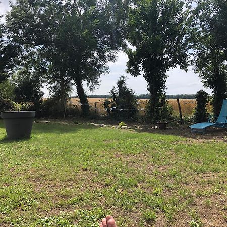 Bed and Breakfast Les Geais Saint-Pierre-la-Noue Esterno foto